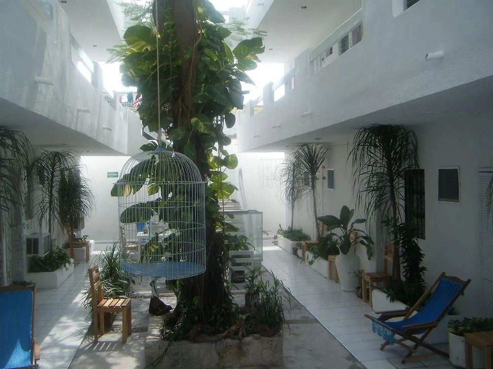Hotel Elefante Playa del Carmen 2*,  Mexiko