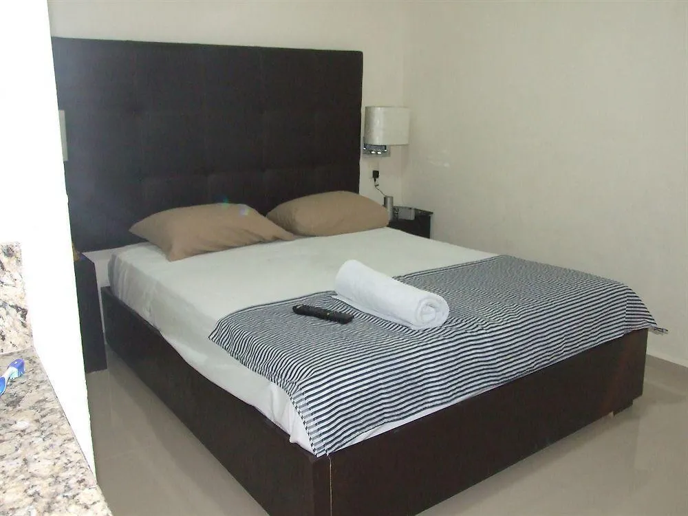 Hotel Elefante 신데 델 카르멘