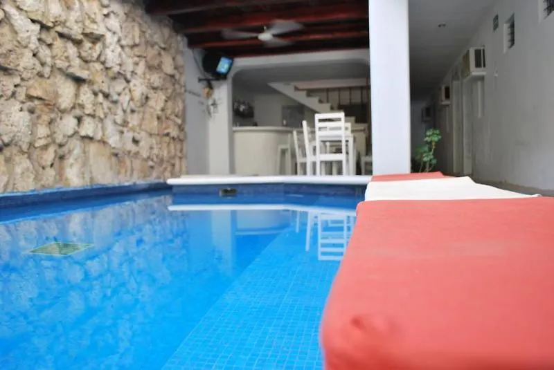 Hotel Elefante Playa del Carmen